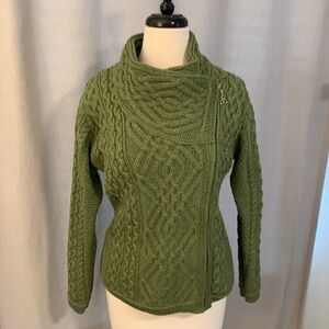 NWT Merino wool green zip cardigan with Celtic knot size M from Ireland